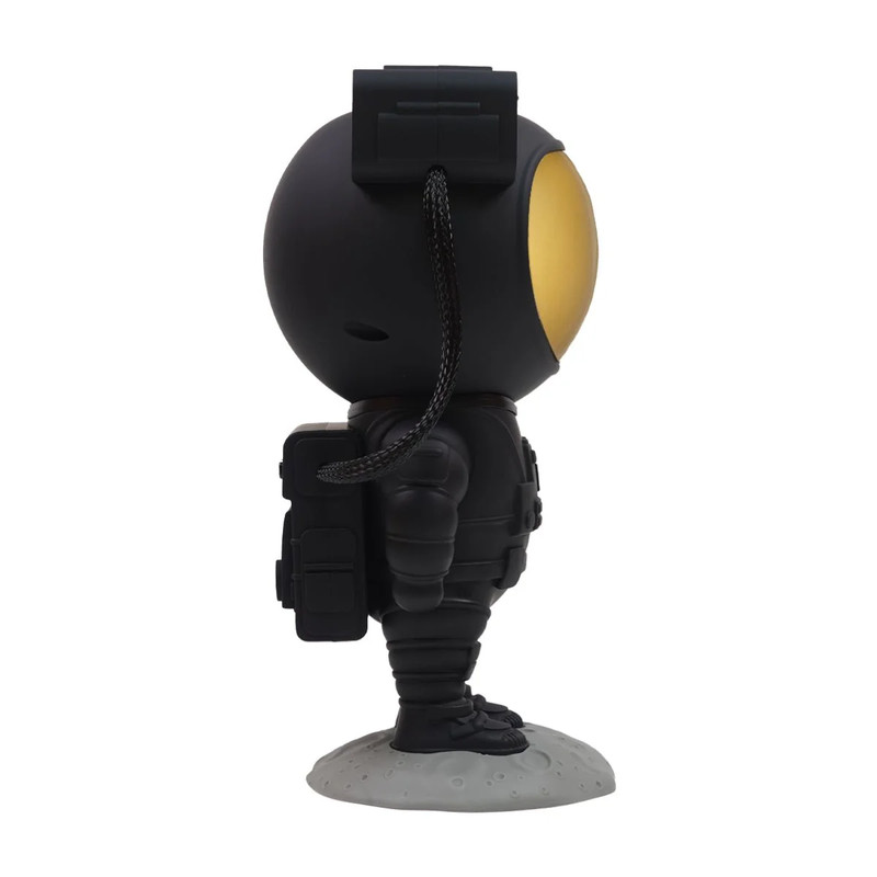 Astronaut Standing Nebula Light - Black & Gold - جهاز عرض